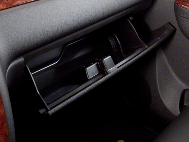 2010 Chevrolet Tahoe LT Luxury Pkg w/ Rear Entertainment