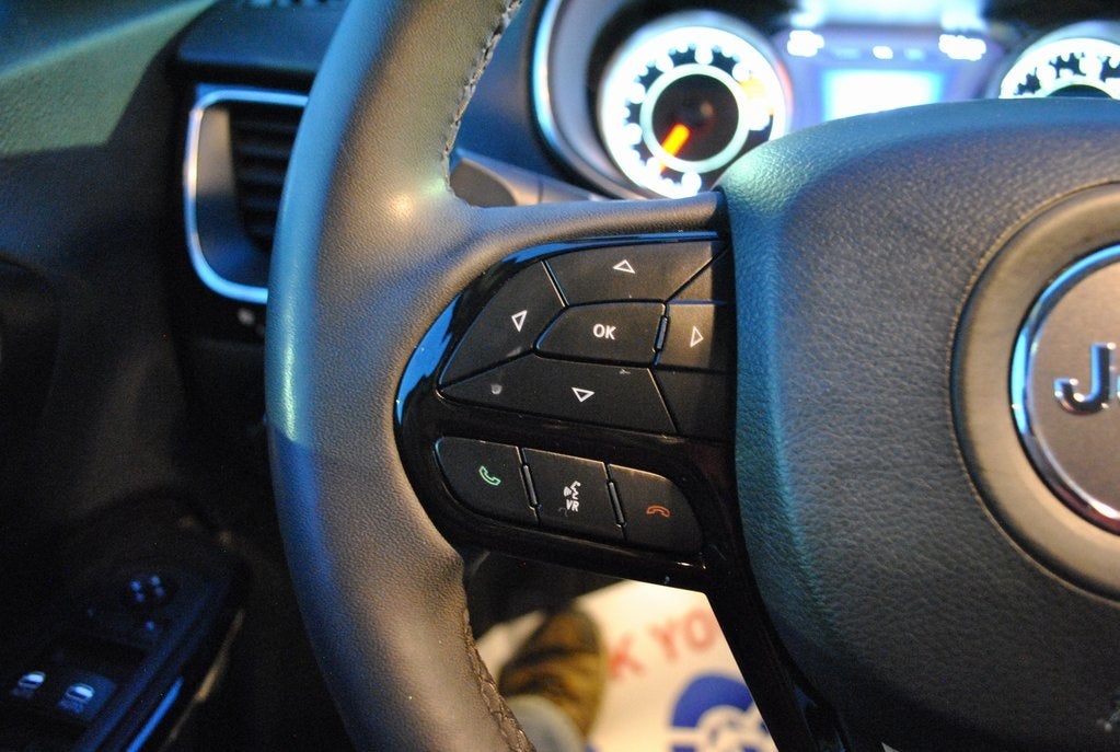 2023 Jeep Cherokee Altitude 4WD