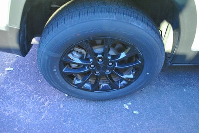 2023 Jeep Cherokee Altitude 4WD