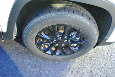 2023 Jeep Cherokee Altitude 4WD