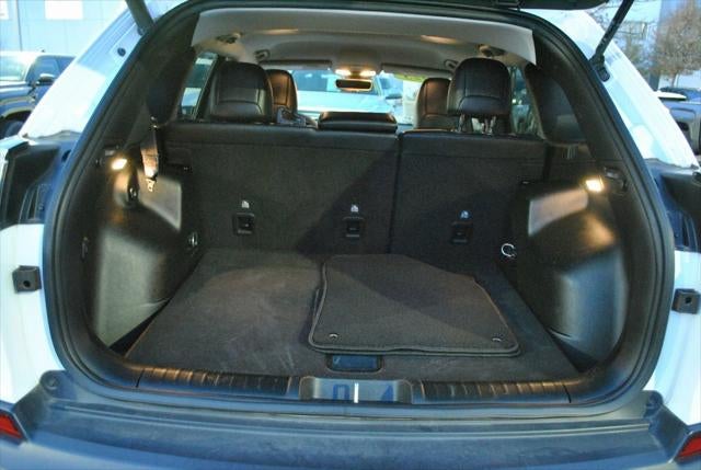 2023 Jeep Cherokee Altitude 4WD