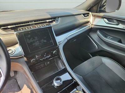 2022 Jeep Grand Cherokee Altitude AWD