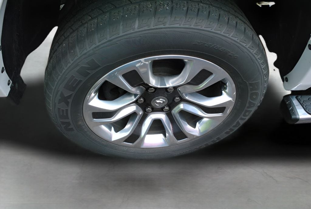 2023 RAM 1500 Limited Longhorn Crew Cab 4x4 5.7L HEMI
