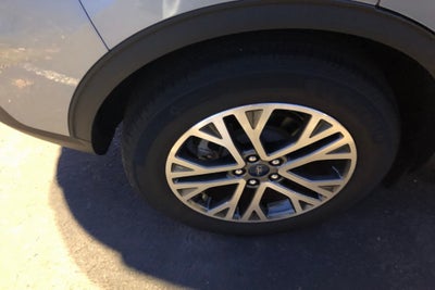 2022 Ford Escape SEL FWD