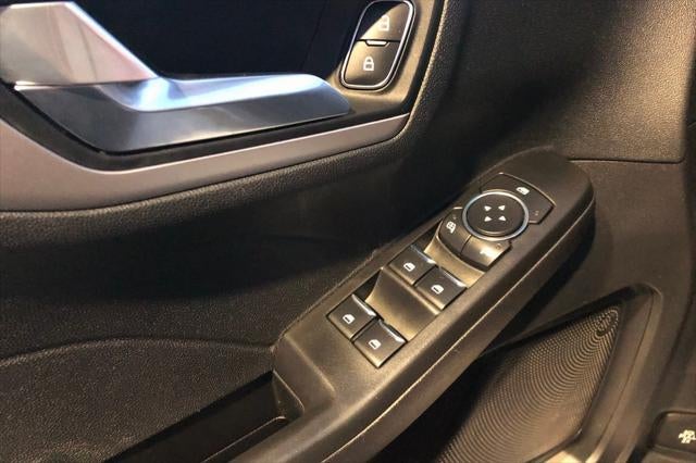 2022 Ford Escape SEL FWD