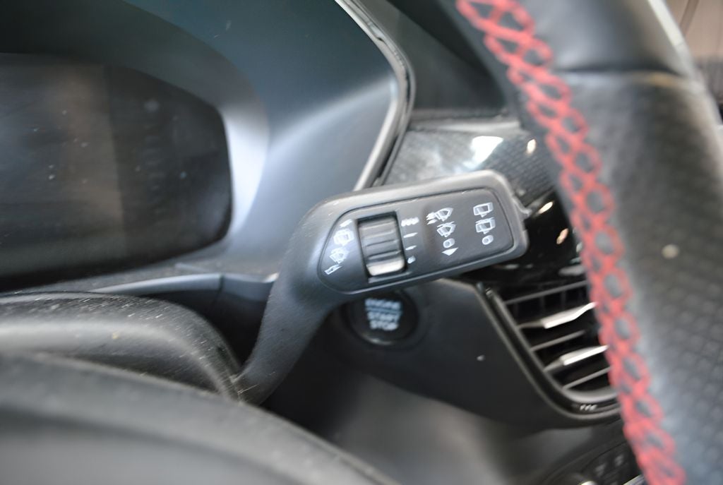 2025 Ford Escape ST-Line AWD