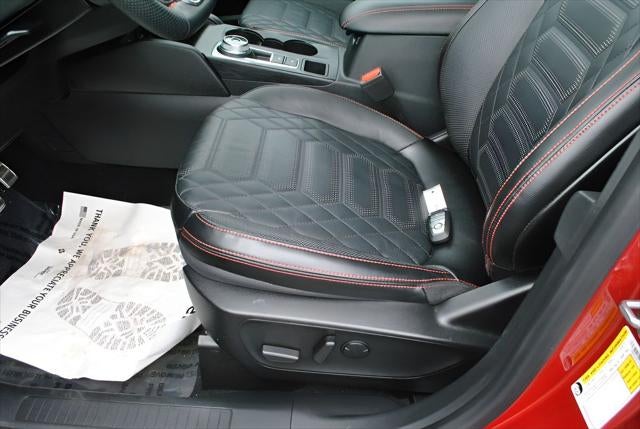 2023 Ford Escape ST-Line Elite