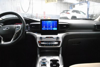 2022 Ford Explorer XLT 4WD