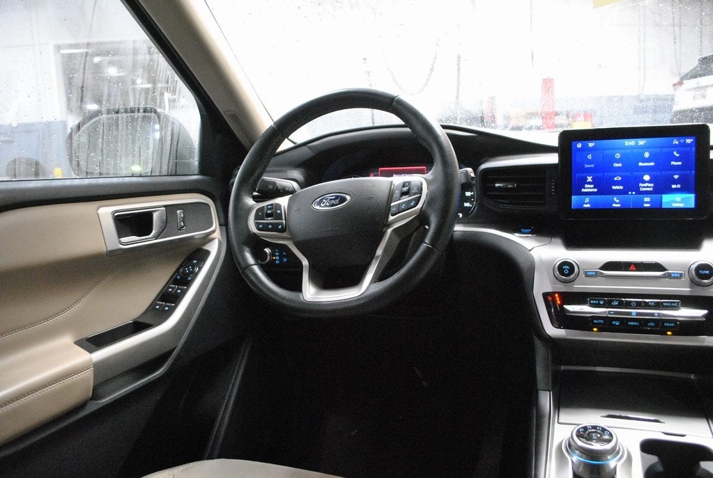2022 Ford Explorer XLT 4WD