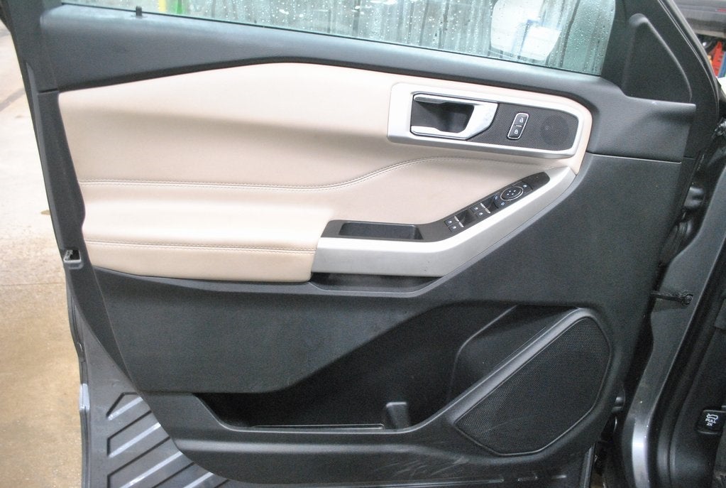 2022 Ford Explorer XLT 4WD