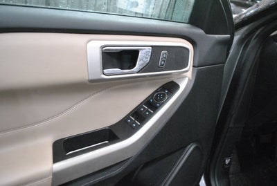 2022 Ford Explorer XLT 4WD