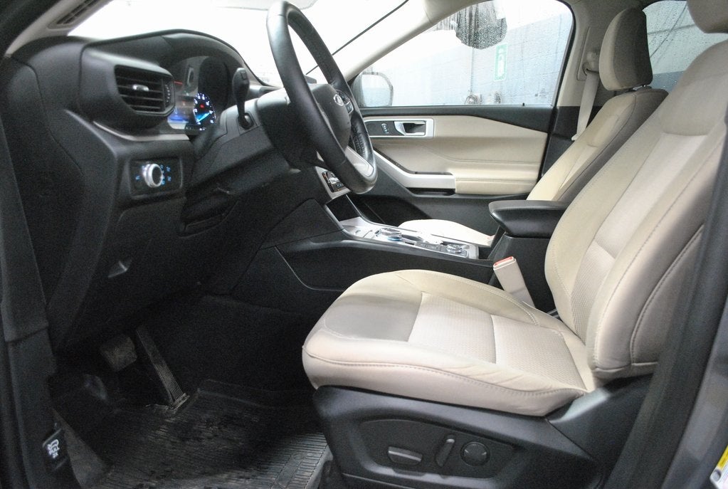 2022 Ford Explorer XLT 4WD