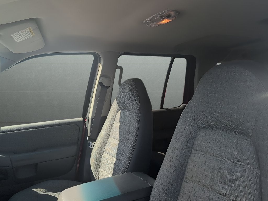 2002 Ford Explorer XLS 4x4