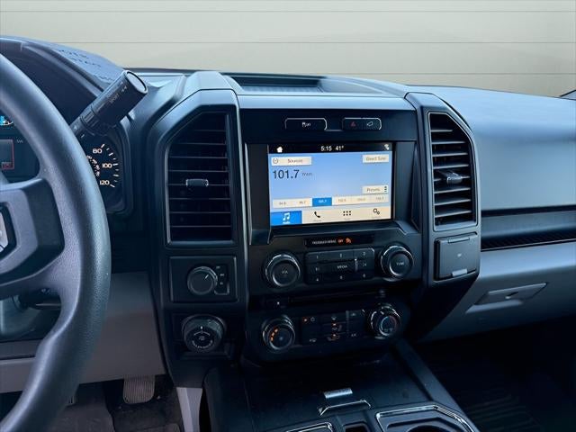 2017 Ford F-150 XL Super Cab 4x4 5.0L V8