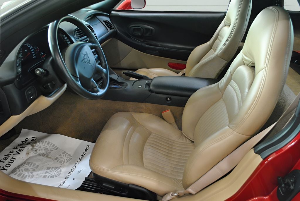 2000 Chevrolet Corvette Convertible RWD