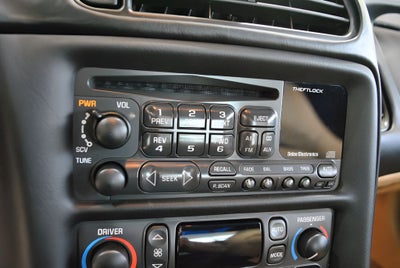 2000 Chevrolet Corvette Convertible RWD