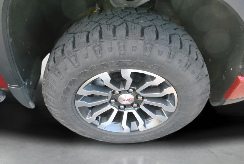 2023 GMC Sierra AT4 Crew Cab 4x4