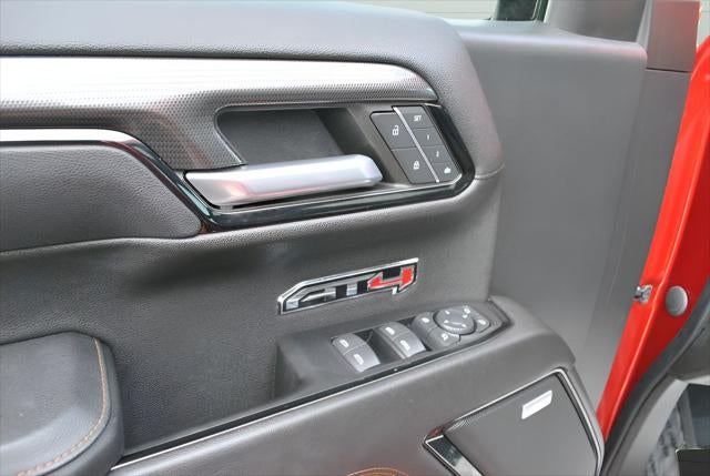 2023 GMC Sierra AT4 Crew Cab 4x4