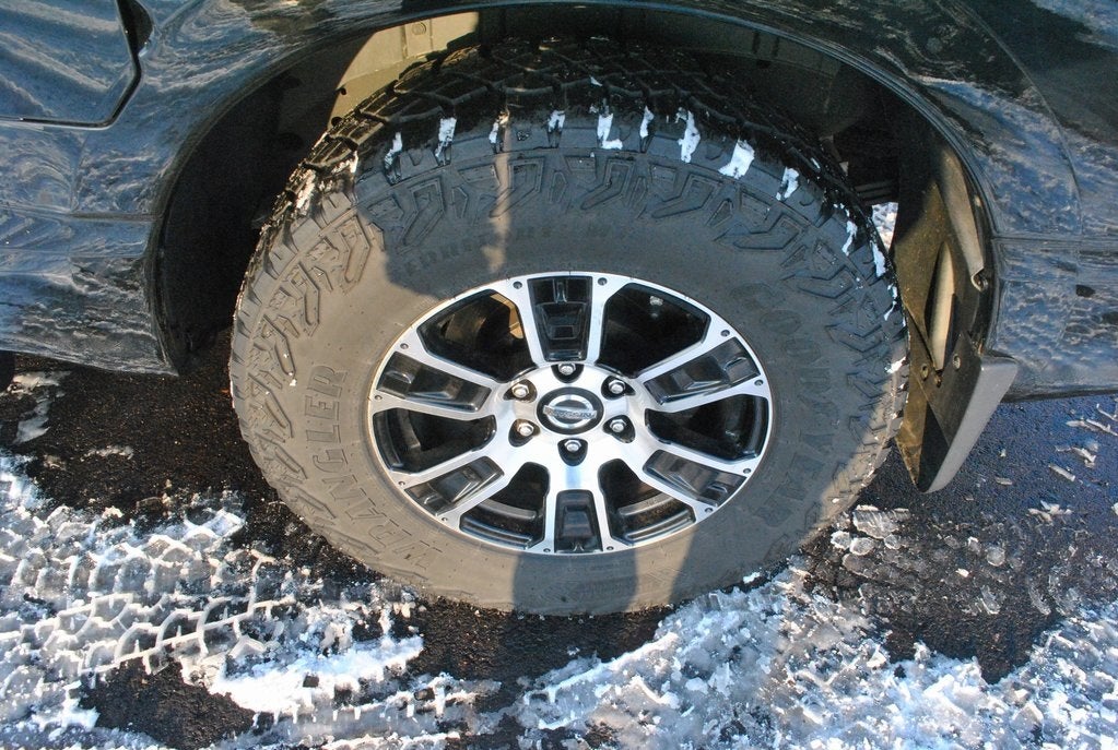 2021 Nissan Titan SV Crew Cab 4x4 5.6L V8