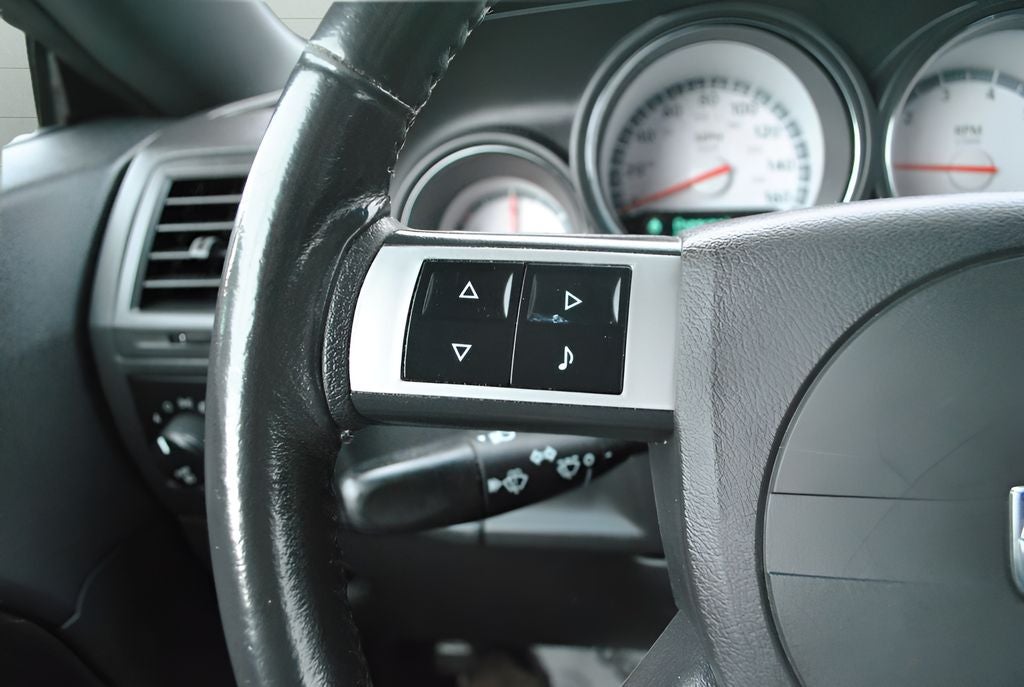 2009 Dodge Challenger R/T RWD 5.7L V8 HEMI