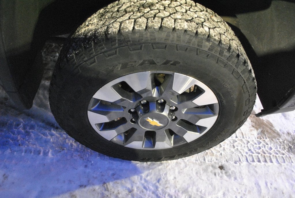 2024 Chevrolet Silverado HD Custom Crew Cab 4x4 6.6L V8