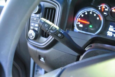 2024 Chevrolet Silverado HD Custom Crew Cab 4x4 6.6L V8