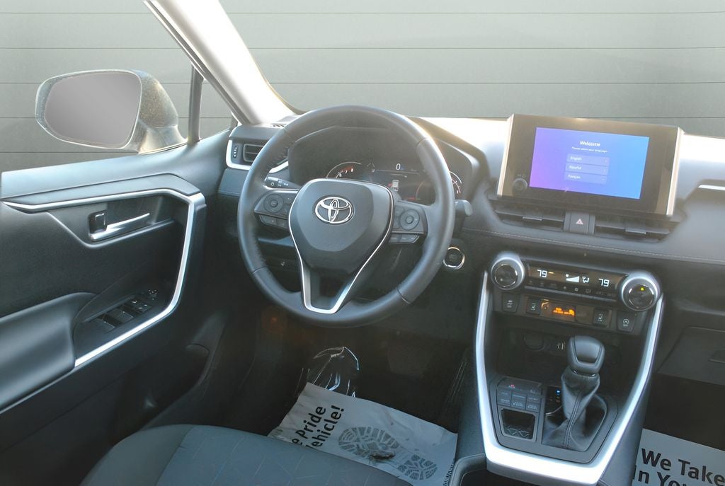 2024 Toyota RAV4 XLE AWD