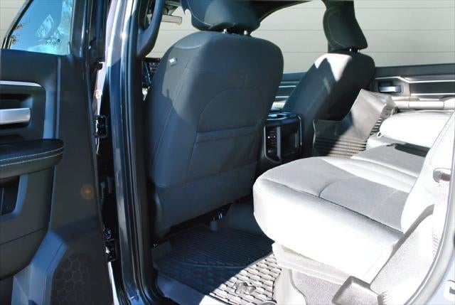 2026 RAM 2500 Big Horn Crew Cab 4x4 6.4L V8