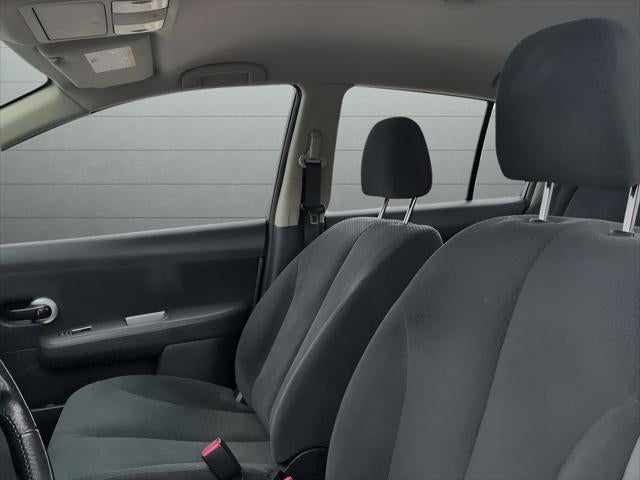 2012 Nissan Versa 1.8 S FWD