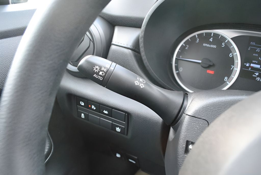 2023 Nissan Versa 1.6 S FWD