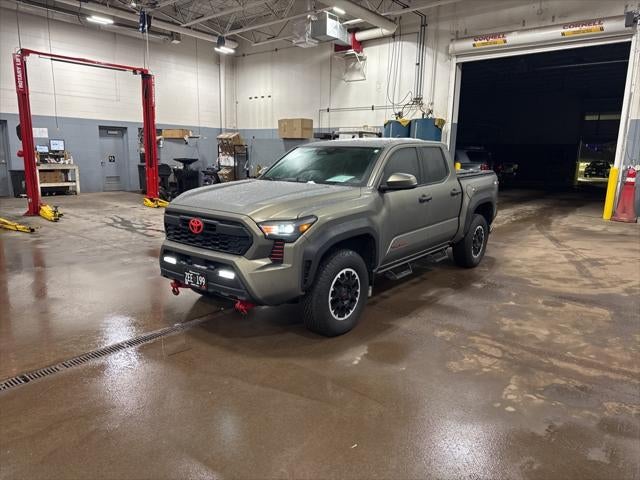 2024 Toyota TACOMA TRD OFFRD TRD Off-Road Upgrade Double Cab 4x4 6-Speed Manual