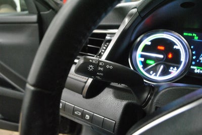 2018 Toyota CAMRY HYBRID XLE FWD