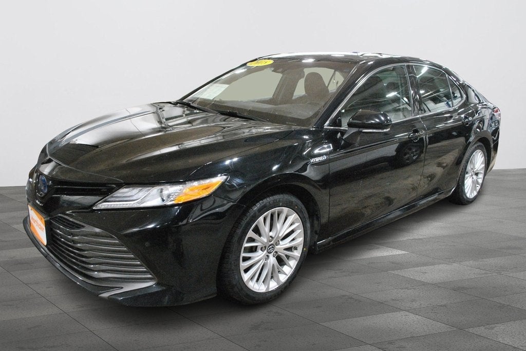 2018 Toyota CAMRY HYBRID XLE FWD