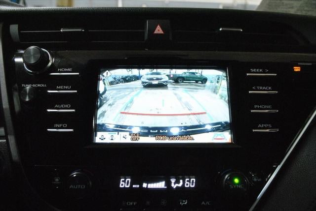 2018 Toyota CAMRY HYBRID XLE FWD