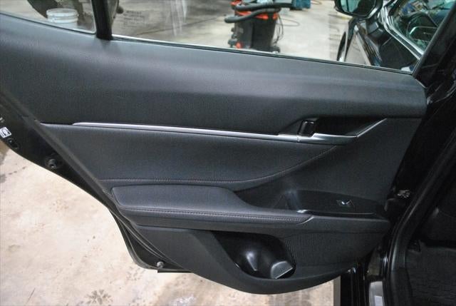 2018 Toyota CAMRY HYBRID XLE FWD