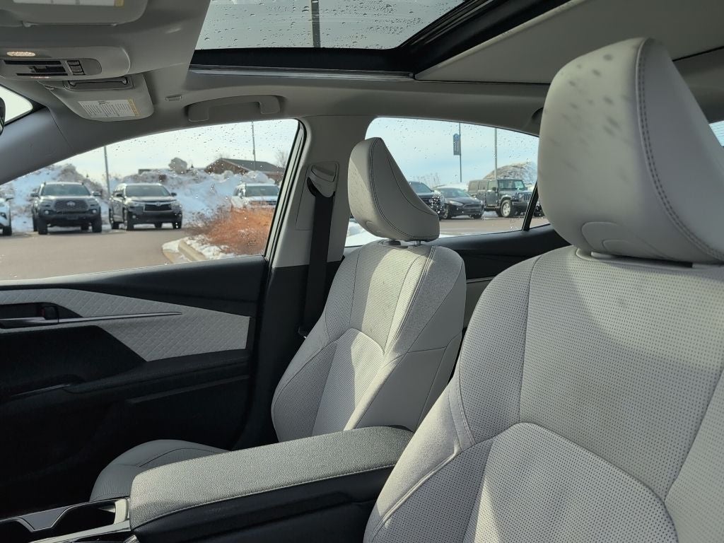 2025 Toyota CAMRY XLE Premium Plus AWD