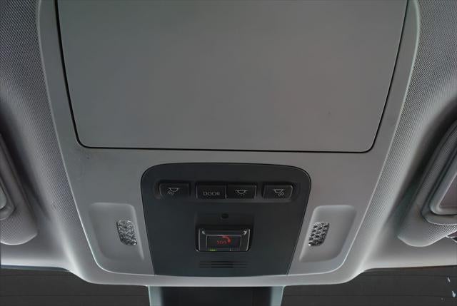 2024 Toyota Camry Hybrid XSE FWD