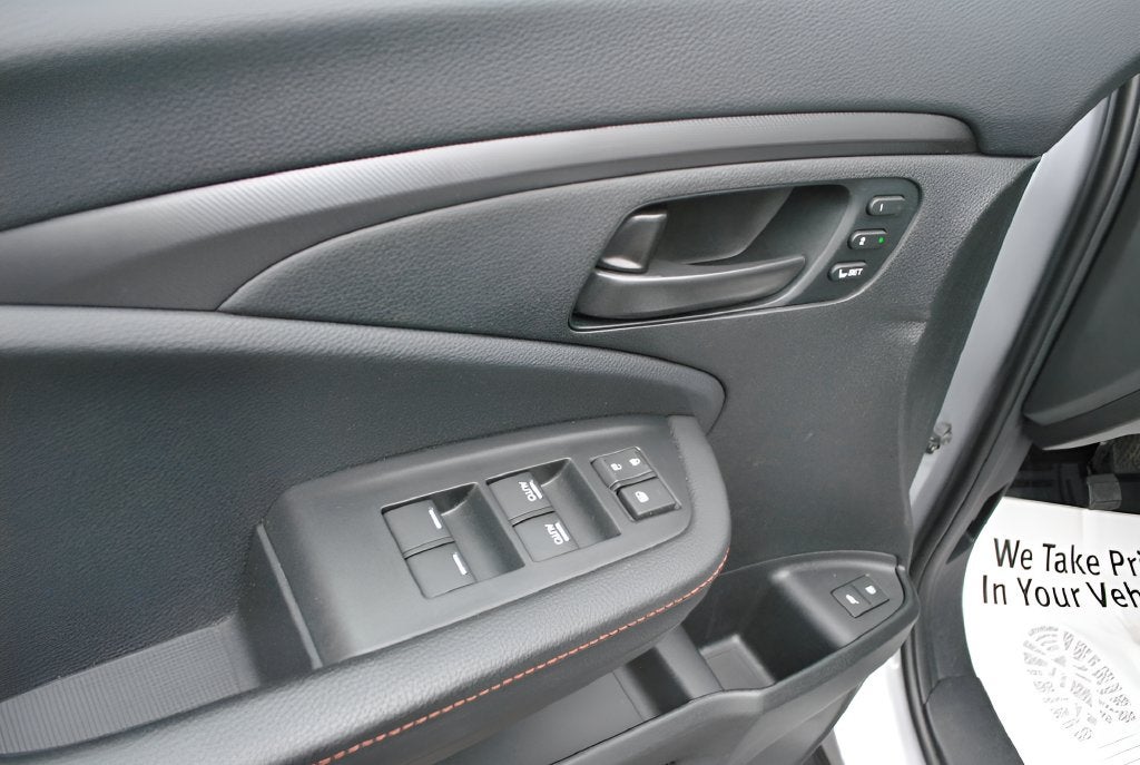 2023 Honda Passport TrailSport AWD