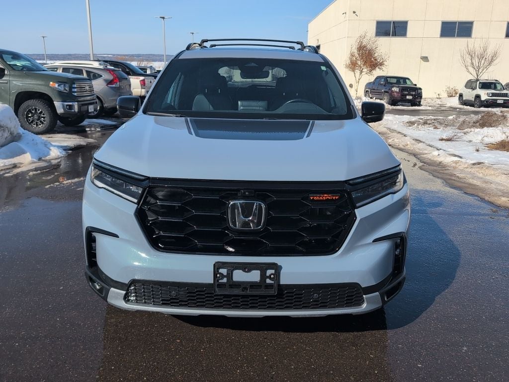 2023 Honda Pilot TrailSport AWD
