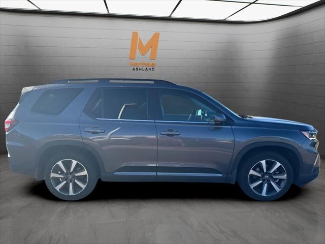 2025 Honda Pilot Touring AWD