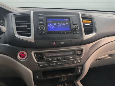 2017 Honda Ridgeline RTL Crew Cab AWD 3.5L V6
