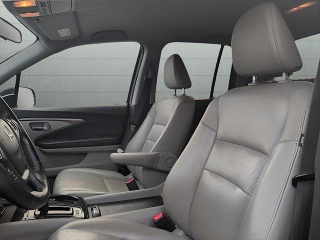 2017 Honda Ridgeline RTL Crew Cab AWD 3.5L V6