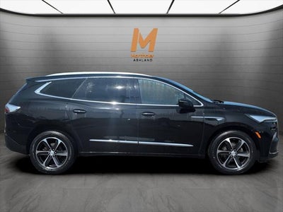2022 Buick Enclave Essence AWD