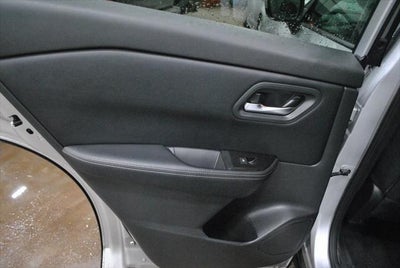 2024 Nissan Rogue SV FWD