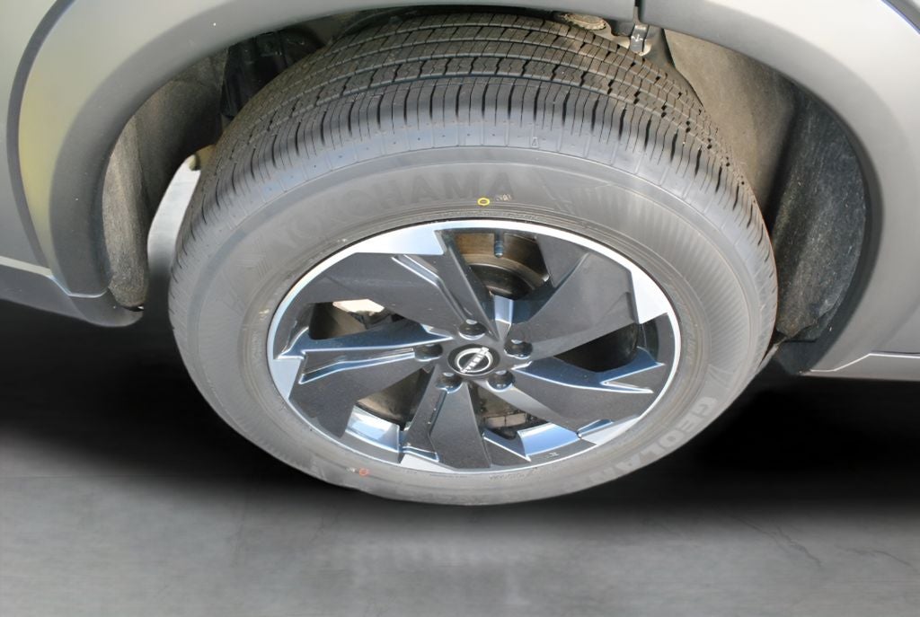 2026 Nissan Rogue SV AWD