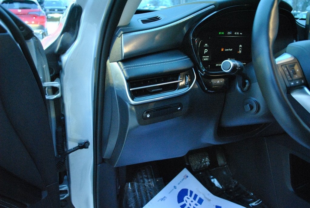 2023 INFINITI QX60 LUXE AWD