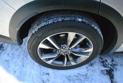 2023 INFINITI QX60 LUXE AWD