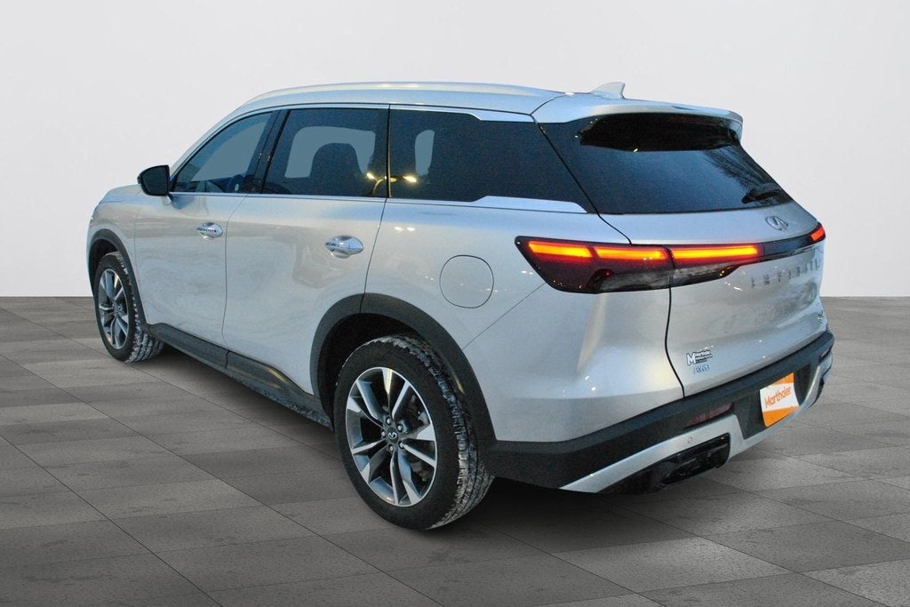 2023 INFINITI QX60 LUXE AWD