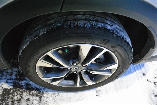 2023 INFINITI QX60 LUXE AWD