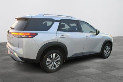 2025 Nissan Pathfinder SL 4WD